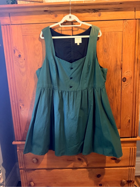 Modcloth Dresses & Skirts - ModCloth Forest Green Sleeveless Square-Neck Fit & Flare Mini Dress